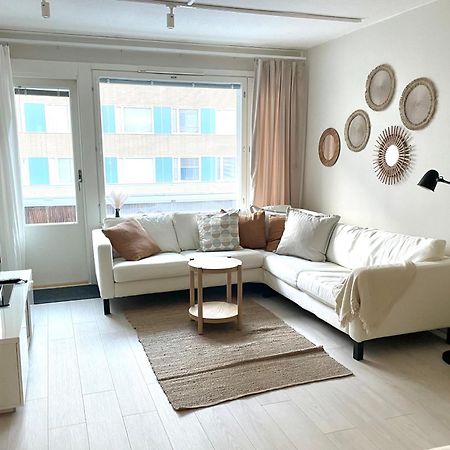 Avara Keskusta Asunto + Oma Ilmainen Parkkipaikka Apartment Tampere Exterior foto