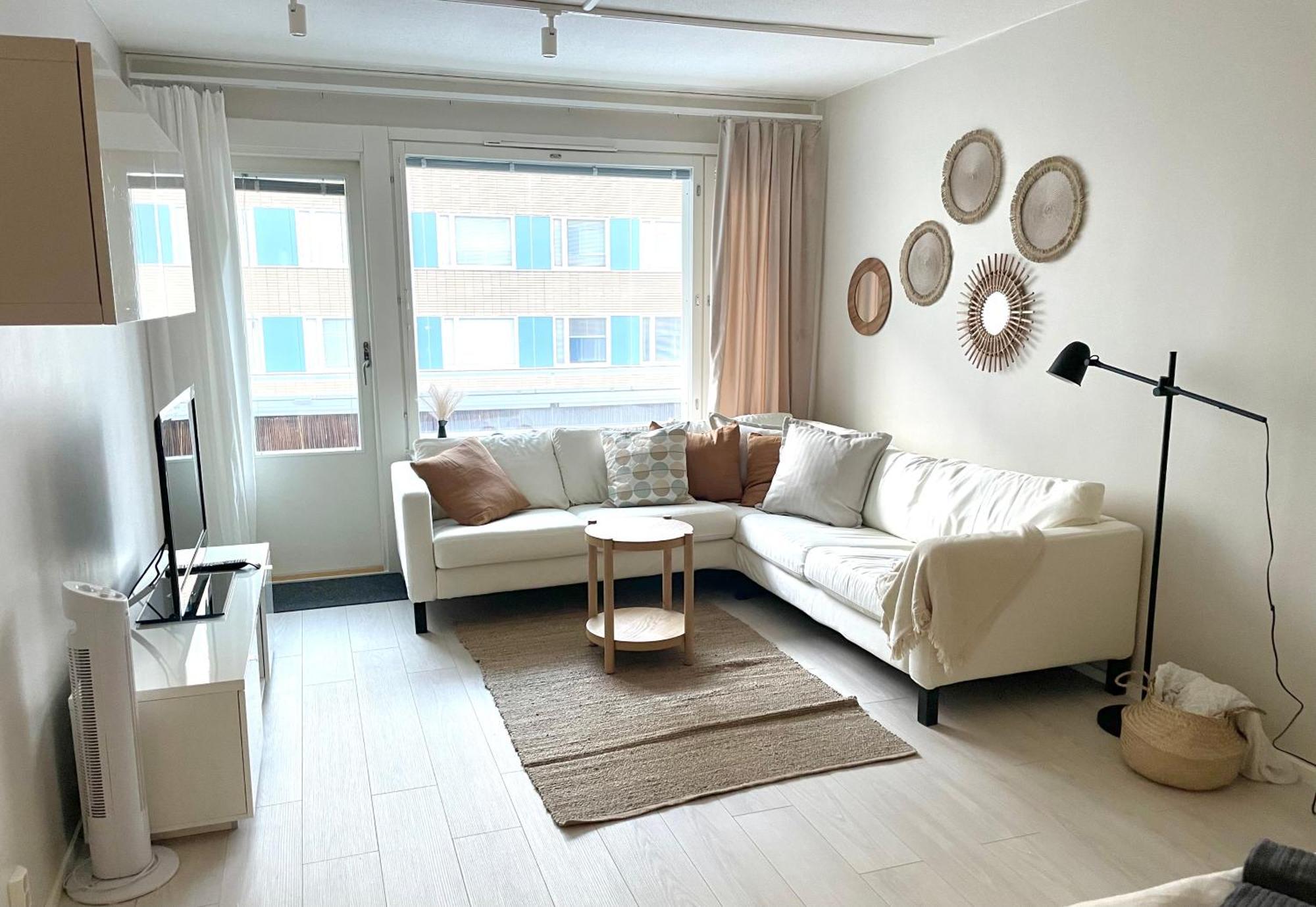 Avara Keskusta Asunto + Oma Ilmainen Parkkipaikka Apartment Tampere Exterior foto